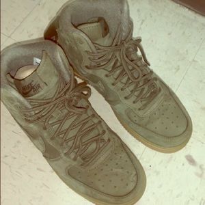 Nike Air Force one hightop